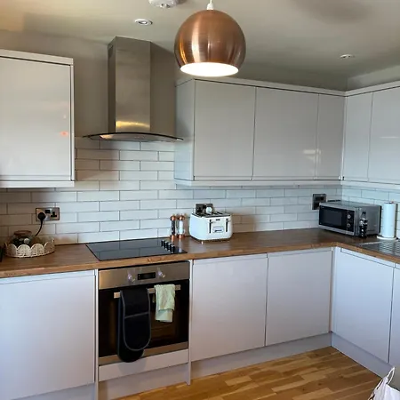 North Bay Penthouse Apartment Scarborough