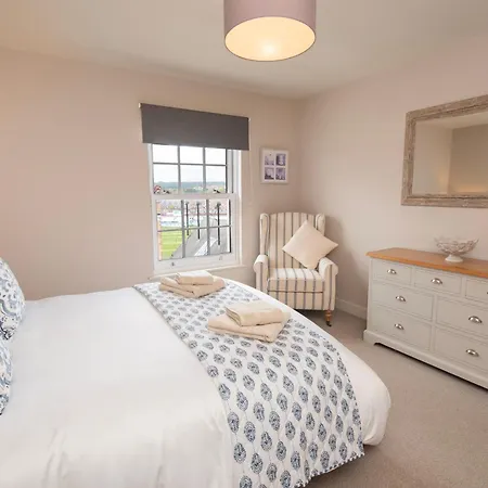 North Bay Penthouse Апартаменты