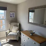 North Bay Penthouse 公寓 斯卡伯勒